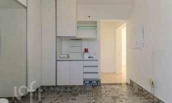 Imagem 7: Apartamento à venda em Alto de Pinheiros com 85 m², 3 quartos, 1 suíte, 1 vaga