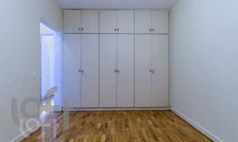 Imagem 6: Apartamento à venda em Vila Sônia com 260 m², 4 quartos, 1 suíte, 2 vagas