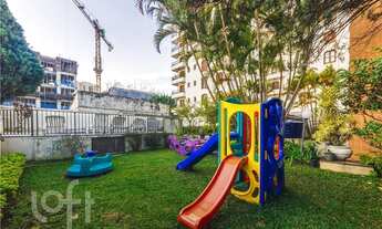 Imagem 3: Apartamento à venda em Bosque da Saúde com 229 m², 3 quartos, 3 vagas