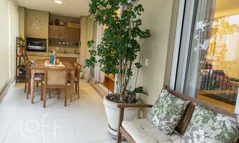 Imagem: Apartamento à venda em Lapa com 153 m²