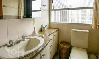 Imagem 3: Apartamento à venda em Vila Andrade com 200 m², 4 quartos, 2 suítes, 3 vagas