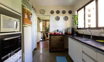 Imagem 7: Apartamento à venda em Vila Andrade com 226 m², 4 quartos, 2 suítes, 4 vagas