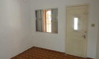 Imagem 2: Casa para locação na Vila Brasilina, São Paulo-SP: 2 quartos, 1 sala, 1 banheiro e garagem