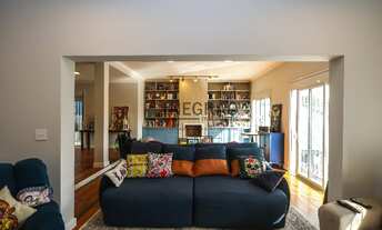 Imagem 4: Sobrado a Venda : 5 Quartos, 4 Suítes, 3 Salas, 6 Banheiros, 4 Vagas e 550m²com piscina no