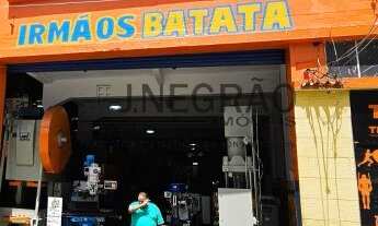 Imagem 2: Galpão Comercial para Locação no Brás, São Paulo-SP: 3 Salas, 4 Banheiros e 1.490m² de Áre