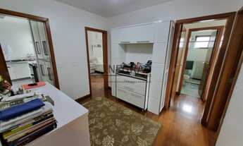 Imagem 6: Apartamento de Luxo com 3 Suítes e 3 Vagas na Mirandópolis, São Paulo - Imóvel Espaçoso e