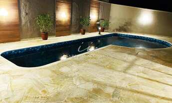 Imagem: Casa à venda, com piscina, Condomínio