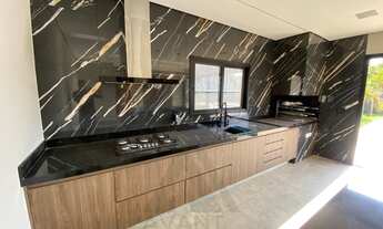 Imagem: Linda casa de 4 suítes no Condomínio Santa