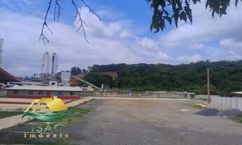 Imagem: Área disponível para locação de frente