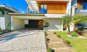 Imagem 1: Belíssimo sobrado em condomínio à venda- localizada em Atibaia/SP