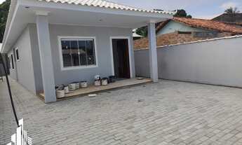 Imagem: CASA RESIDENCIAL em SAQUAREMA - RJ, VERDE