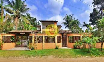 Imagem: Casa com piscina em Boracéia