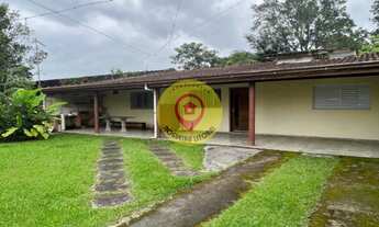 Imagem 4: Edícula com chalé em Boracéia