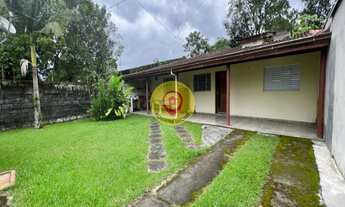 Imagem: Edícula com chalé em Boracéia