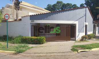 Imagem 4: Casa TÉRREA/DE ESQUINA c/ 03 dormitórios, 01 suíte, churrasqueira, 319m² de terreno à vend