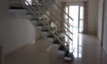 Imagem 3: Sobrado Condomínio Residencial Tivoli - 3 Suítes - Quintal com piscina