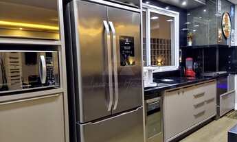 Imagem 7: SOBRADO À VENDA COM 3 SUÍTES, 220m², R$2.590.000,00, BAIRRO CENTRO, BALNEÁRIO PIÇARRAS, SA