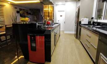 Imagem 4: SOBRADO À VENDA COM 3 SUÍTES, 220m², R$2.590.000,00, BAIRRO CENTRO, BALNEÁRIO PIÇARRAS, SA