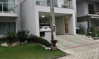 Imagem 2: SOBRADO À VENDA COM 3 SUÍTES, 220m², R$2.590.000,00, BAIRRO CENTRO, BALNEÁRIO PIÇARRAS, SA