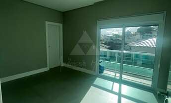 Imagem 7: SOBRADO À VENDA COM 3 DORMITÓRIOS, SENDO 3 SUÍTES, 214m², R$1.800.000,00, BAIRRO CENTRO