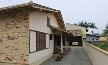 Imagem 2: CASA À VENDA COM 2 DORMITÓRIOS, 100m², R$990.000,00, BAIRRO ITAJUBA, BARRA VELHA, SANTA CA