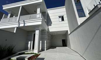 Imagem: SOBRADO À VENDA COM 3 SUÍTES, 170m²