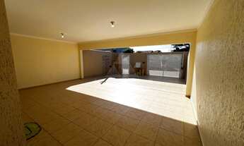 Imagem 6: CASA À VENDA COM 3 DORMITÓRIOS, SENDO 1 SUÍTE, 150m², R$985.000,00, BAIRRO ITAJUBA, BARRA