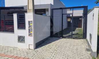 Imagem: CASA À VENDA COM 2 DORMITÓRIOS, 46m²