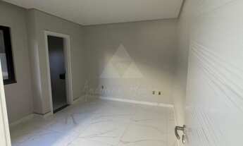 Imagem 3: CASA À VENDA COM 3 DORMITÓRIOS, SENDO 1 SUÍTE, 105m², R$650.000,00, BAIRRO ITAJUBA, BARRA