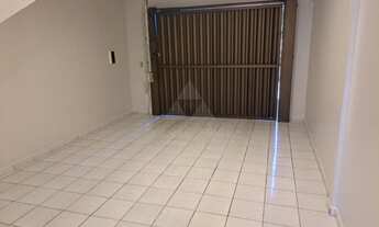 Imagem 6: SOBRADO À VENDA COM 4 DORMITÓRIOS, SENDO 1 SUÍTE, 210m², R$1.200.000,00, BAIRRO CENTRO, B