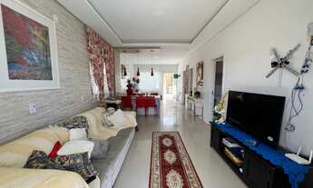 Imagem 3: CASA À VENDA COM 2 DORMITÓRIOS, SENDO 1 SUÍTE, 150m², R$850.000,00, BAIRRO ITAJUBA, BARRA