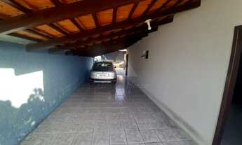 Imagem 3: CASA À VENDA COM 4 DORMITÓRIOS, SENDO 1 SUÍTE, 210m², R$360.000,00 - BAIRRO SÃO CRISTÓVÃO