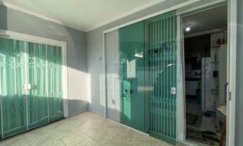 Imagem 4: SOBRADO À VENDA COM 3 DORMITÓRIOS, SENDO 1 SUÍTE, 120m², R$580.000,00, BAIRRO ITACOLOMI