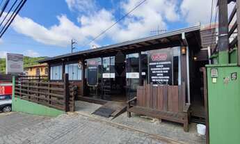 Imagem: CASA À VENDA COM 2 DORMITÓRIOS, 220m²