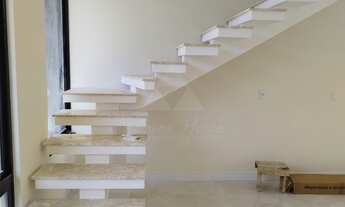 Imagem 5: SOBRADO À VENDA COM 3 DORMITÓRIOS, SENDO 3 SUÍTES, 120m², R$855.000,00, BAIRRO CENTRO, BA