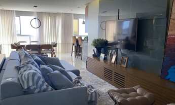 Imagem 4: APARTAMENTO À VENDA COM 3 DORMITÓRIOS, SENDO 3 SUÍTES, 140m², R$2.750.000,00, BAIRRO CENT