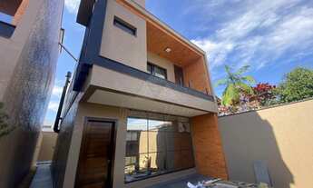 Imagem 2: SOBRADO À VENDA COM 3 DORMITÓRIOS, SENDO 1 SUÍTE, 131m², R$1.250.000,00 - BAIRRO CENTRO