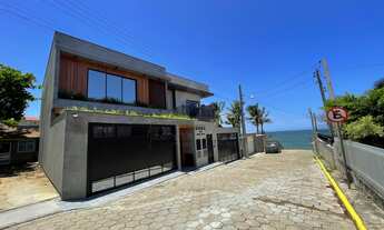 Imagem 2: SOBRADO À VENDA COM 3 DORMITÓRIOS, SENDO 1 SUÍTE MASTER, 210m², R$2.400.000,00, BAIRRO ITA