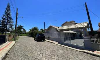 Imagem 2: CASA À VENDA COM 4 DORMITÓRIOS, SENDO 1 SUÍTE, 180m², R$750.000,00 NO BAIRRO ITAJUBA, BARR