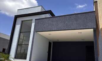 Imagem 2: Casa com 3 dormitórios ( sendo 1 suíte) à venda, 130 m² por R$ 895.000 - Wanel Ville - So