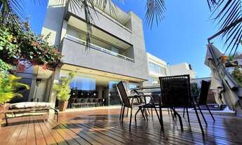 Imagem: Sobrado com 4 (sendo 3 suítes), 490 m²