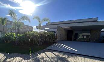 Imagem: Casa com 3 suítes à venda, 228 m² por