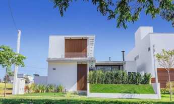 Imagem: SOBRADO COM 3 DORMITÓRIOS À VENDA, 321