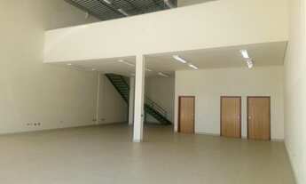 Imagem 2: Galpão para alugar, 300 m² por R$ 6.000,00/mês - Jardim Josane - Sorocaba/SP