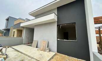 Imagem: Casa com 3 dormitórios (sendo 1 suíte)