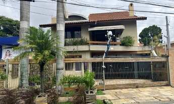 Imagem: Sobrado com 5 dormitórios à venda, 390