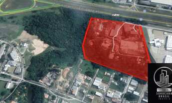 Imagem: Área na rodovia, 69.949m²