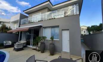 Imagem: Casa de Condomínio com 4 Quartos e 5 banheiros