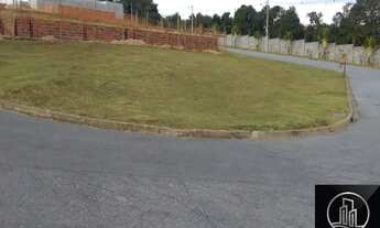 Imagem: Terreno a venda no condomínio residencial