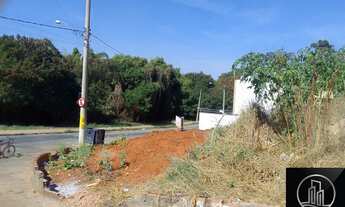 Imagem: Terreno de esquina a venda no JD Santa Rosa